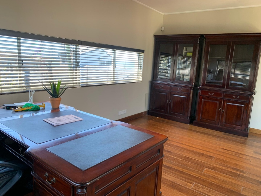  Bedroom Property for Sale in Nahoon Eastern Cape